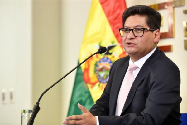 Gobierno boliviano defiende retraso en publicación del informe del FMI y desmiente a Tuto Quiroga
